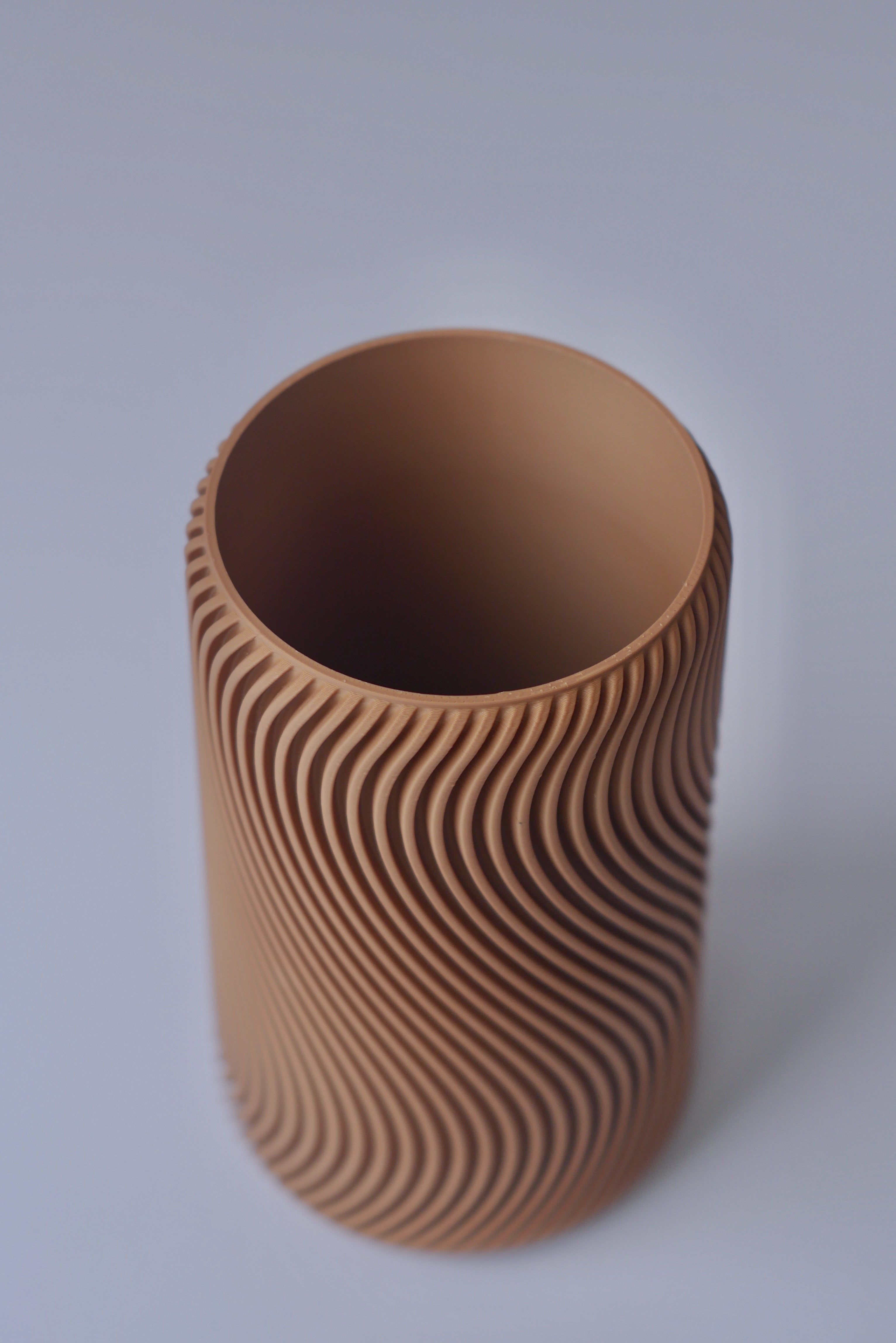 Vase: "Våg" in Sahara