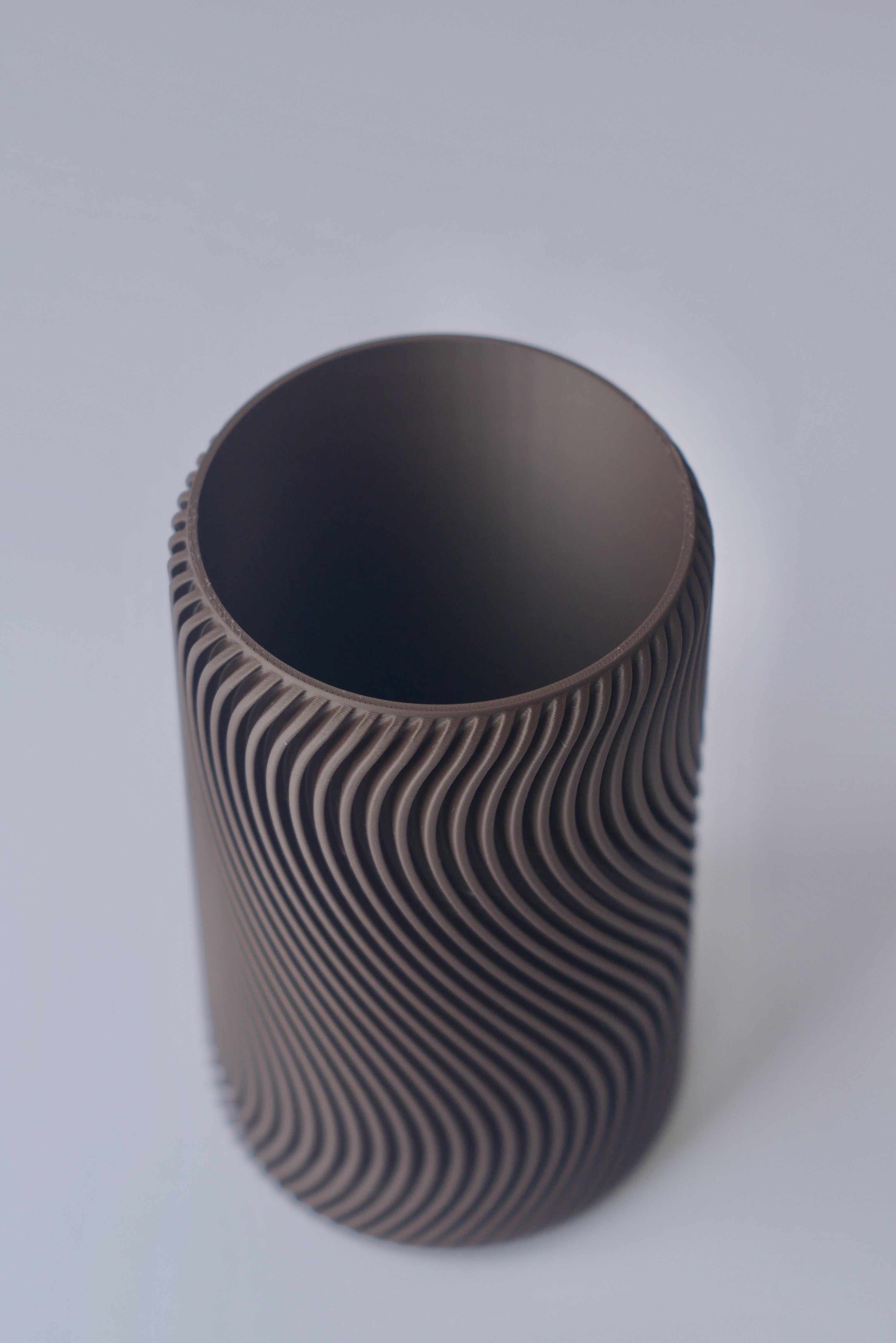 Vase: "Våg" in Kastanie